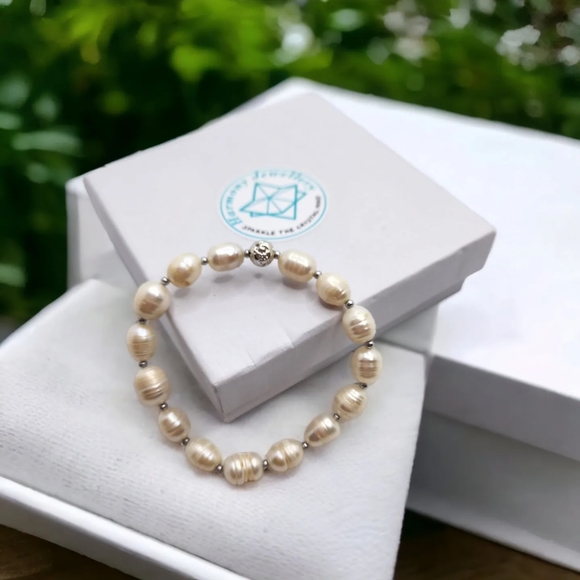 Freshwater rice Pearl charm bracelet - Picture 4 of 4